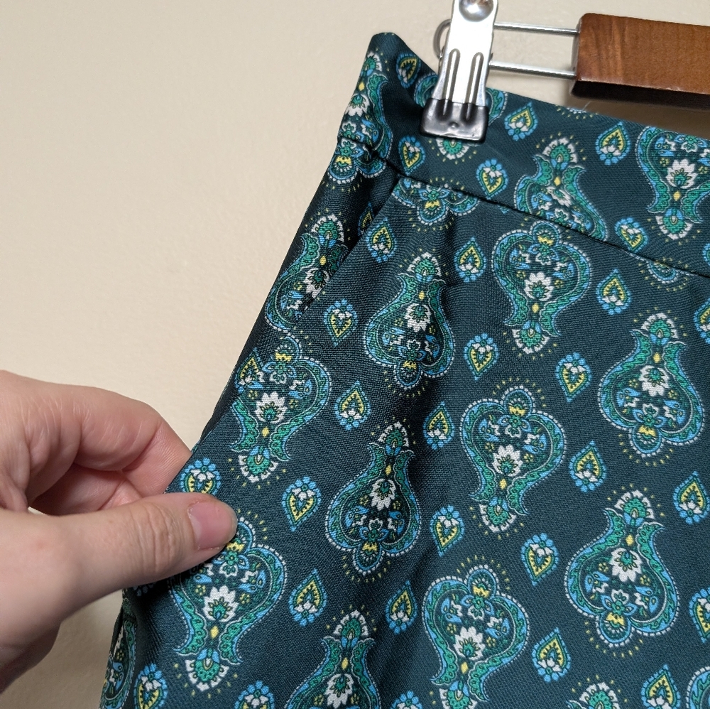 LOFT Paisley Print Midi Skirt Blue Green Elastic Waist Size S - Picture 4 of 10